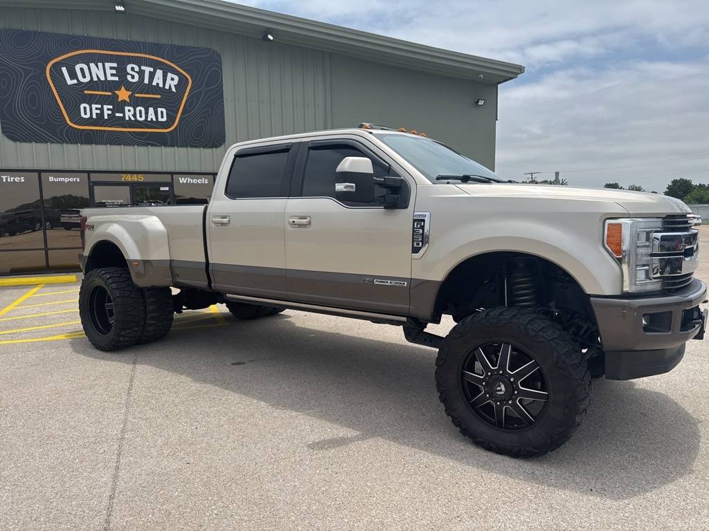 2017 Ford Super Duty F-350 King Ranch — Pickup Truck — 131,015 mi — Forney, TX