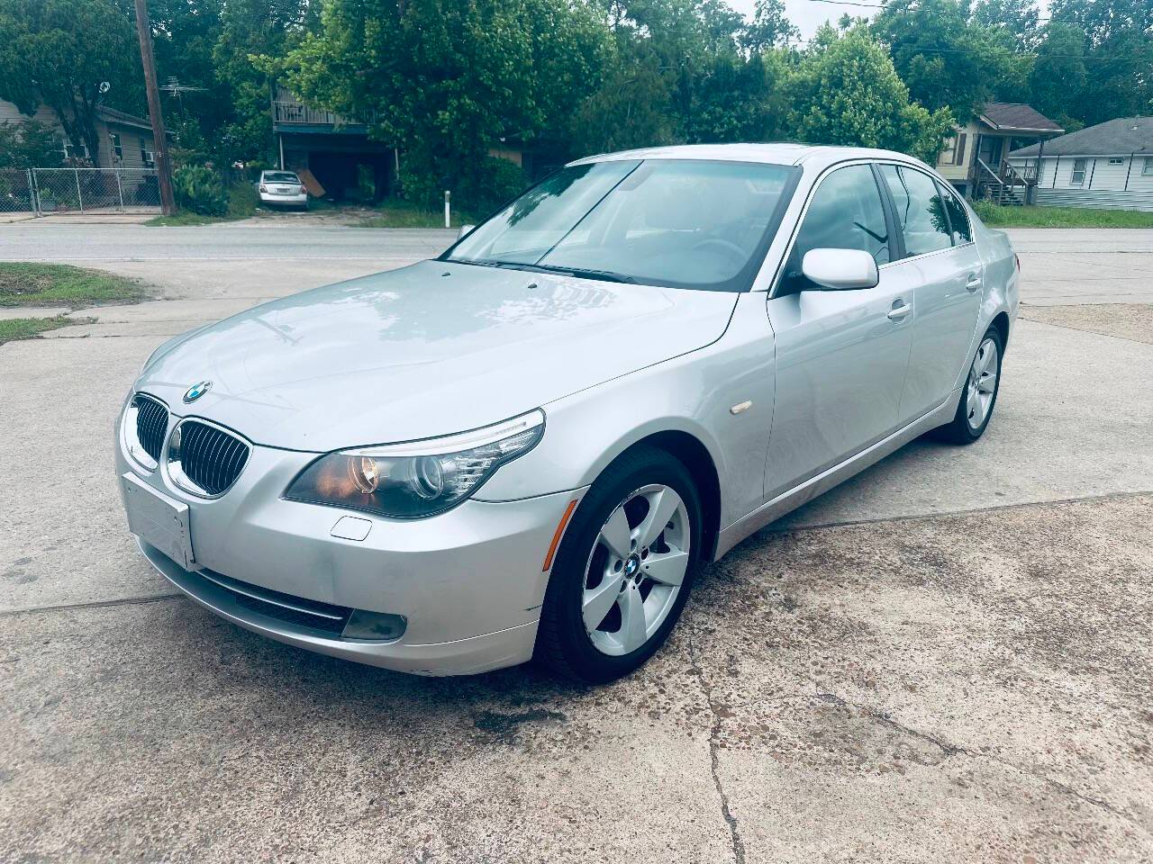 2008 BMW 5 Series 528xi — Sedan — 105,916 mi — Houston, TX