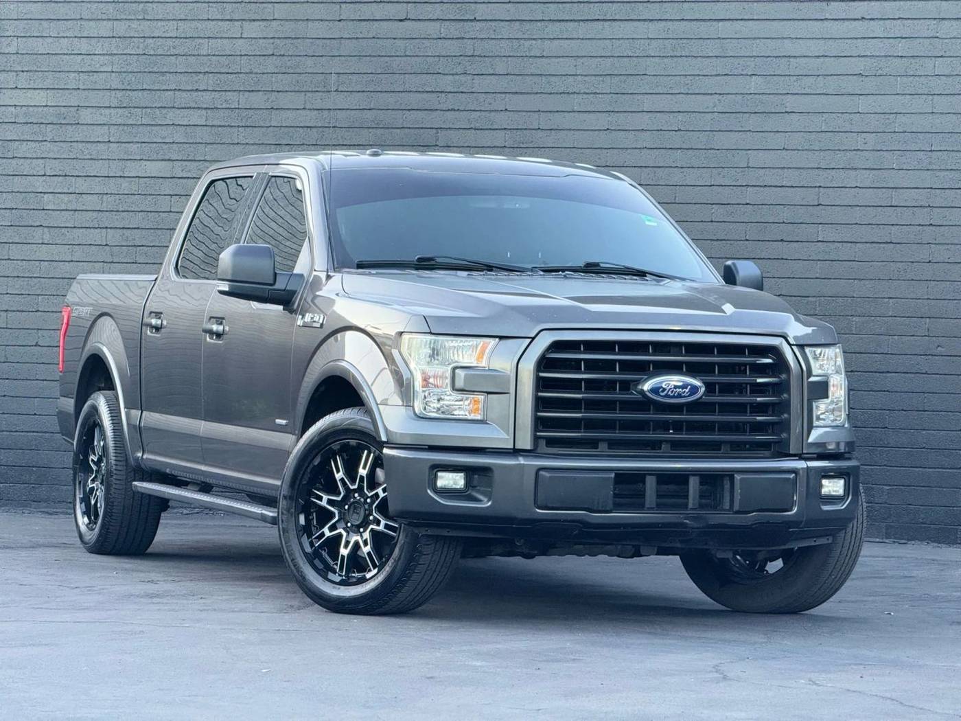 2017 Ford F-150 XLT — Pickup Truck — 143,475 mi — San Diego, CA