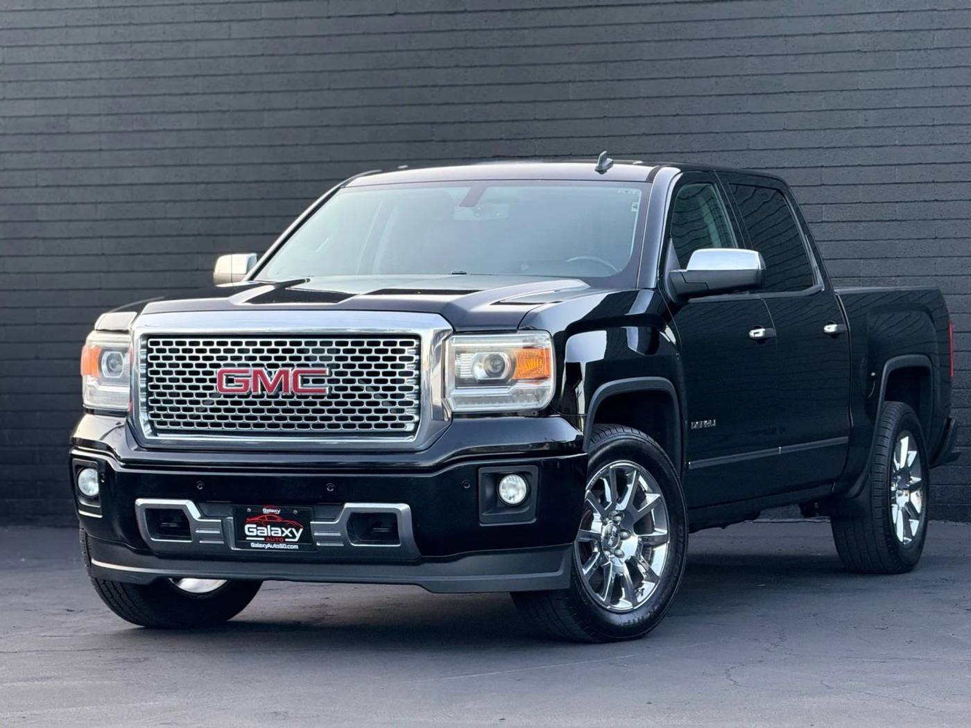 2014 GMC Sierra 1500 Denali — Pickup Truck — 171,609 mi — San Diego, CA