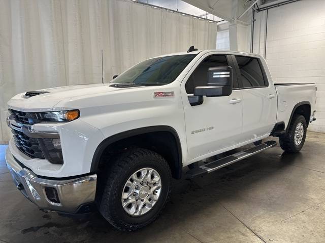 2024 Chevrolet Silverado 2500HD LT — Pickup Truck — 67,144 mi — Defiance, OH