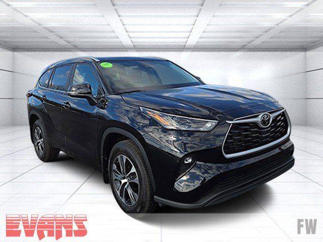 2024 Toyota Highlander XLE — SUV — 21,665 mi — Fort Wayne, IN