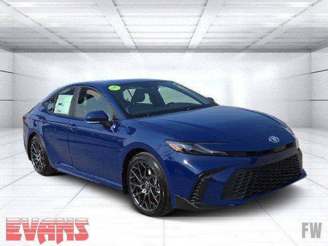 2025 Toyota Camry Hybrid LE — Sedan — 7 mi — Fort Wayne, IN