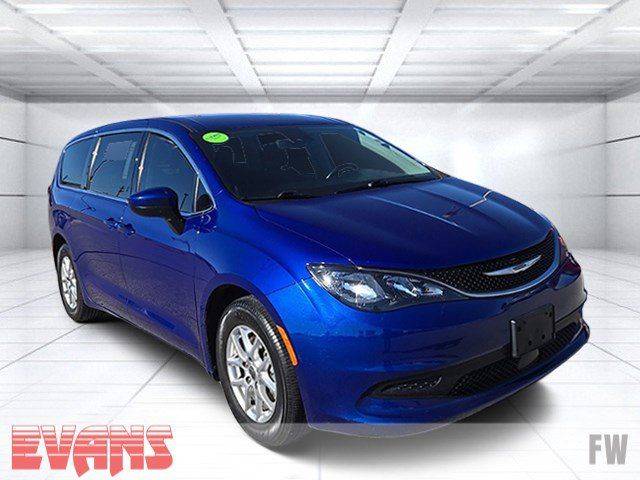 2021 Chrysler Voyager LX — Minivan — 83,934 mi — Fort Wayne, IN