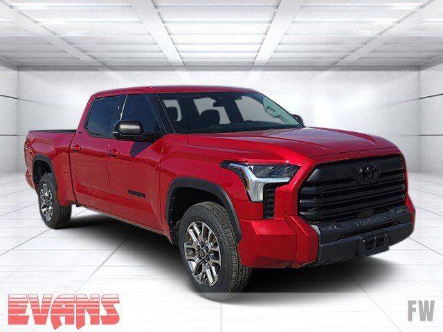 2022 Toyota Tundra SR5 — Pickup Truck — 97,625 mi — Fort Wayne, IN