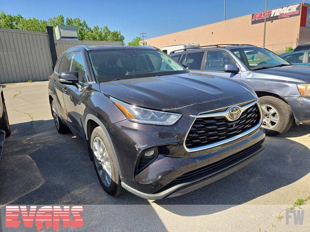 2020 Toyota Highlander Limited — SUV — 121,496 mi — Fort Wayne, IN