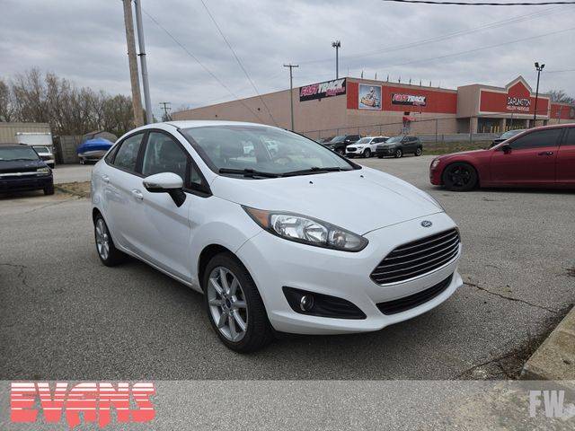 2015 Ford Fiesta SE