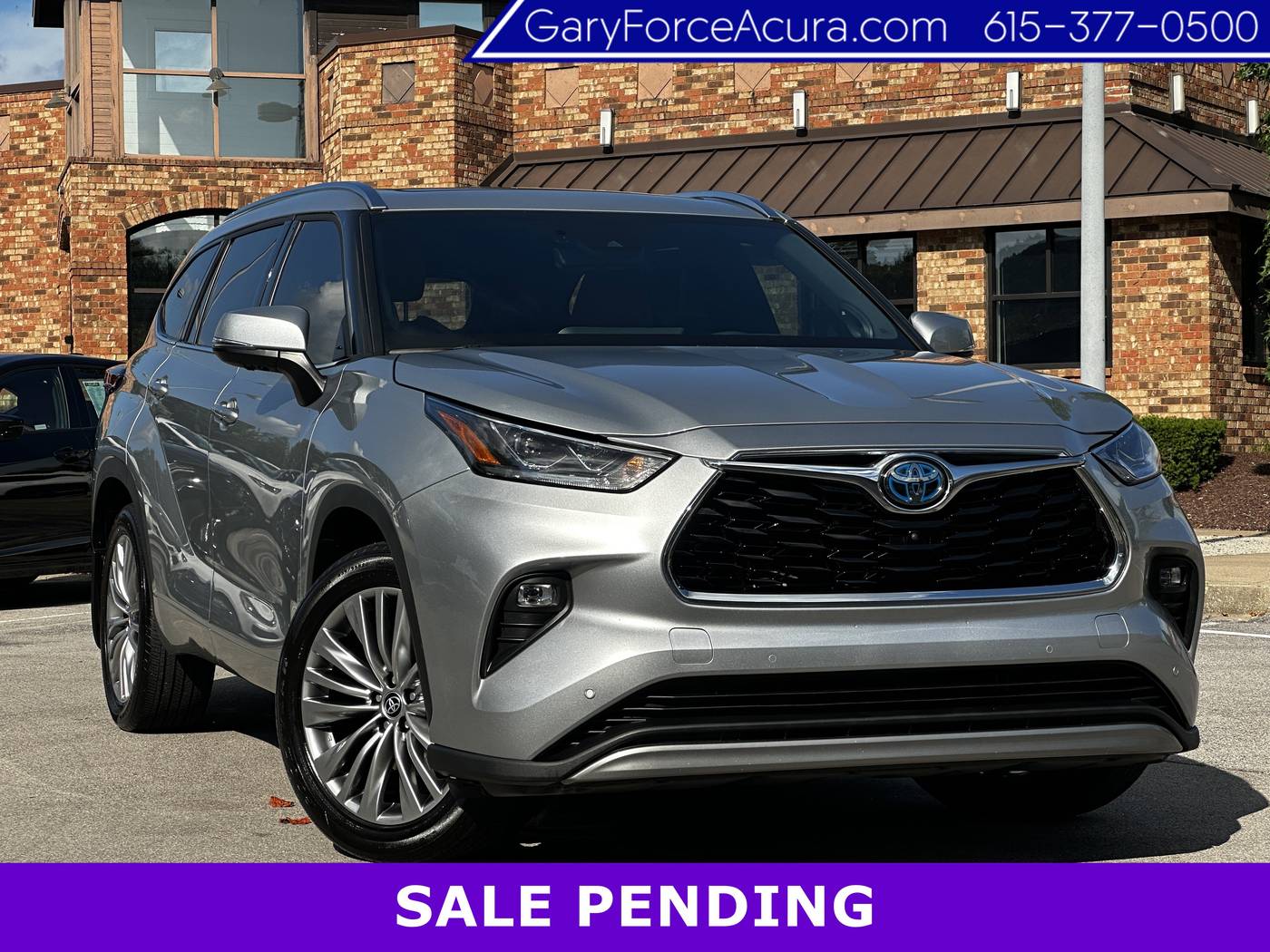 2023 Toyota Highlander Hybrid Platinum — SUV — 31,519 mi — Brentwood, TN