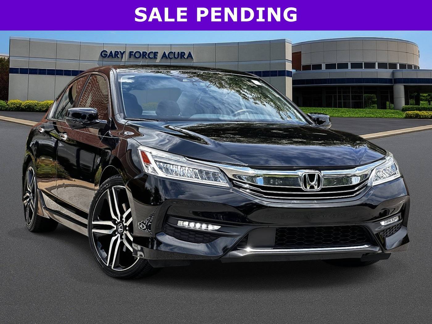 2017 Honda Accord Touring — Sedan — 51,423 mi — Brentwood, TN