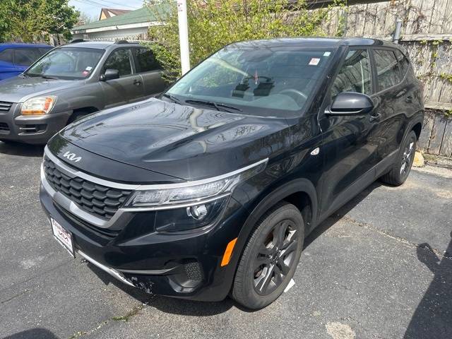 2022 Kia Seltos LX — SUV — 28,654 mi — Chicago, IL