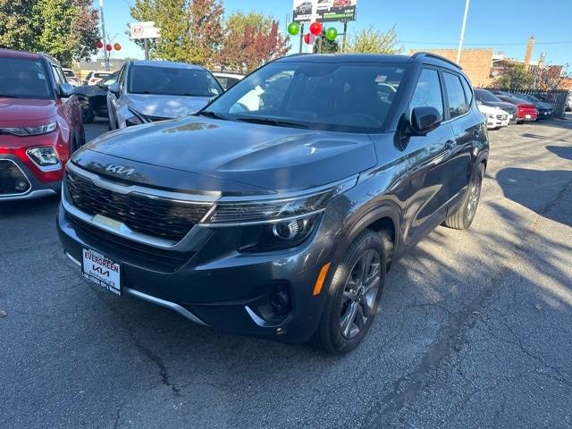 2023 Kia Seltos S — SUV — 23,859 mi — Chicago, IL