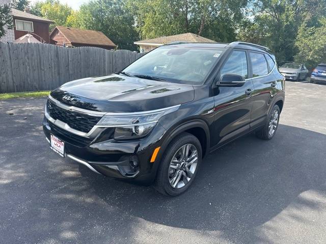 2022 Kia Seltos S — SUV — 52,006 mi — Chicago, IL