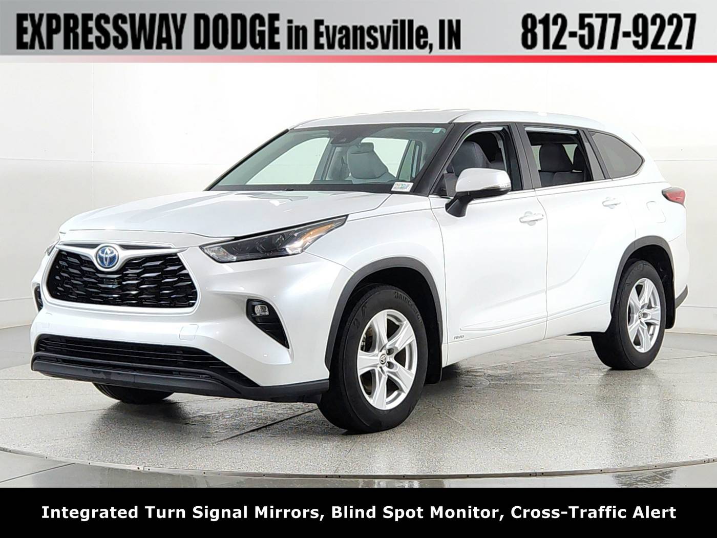 2023 Toyota Highlander Hybrid LE — SUV — 35,523 mi — Evansville, IN
