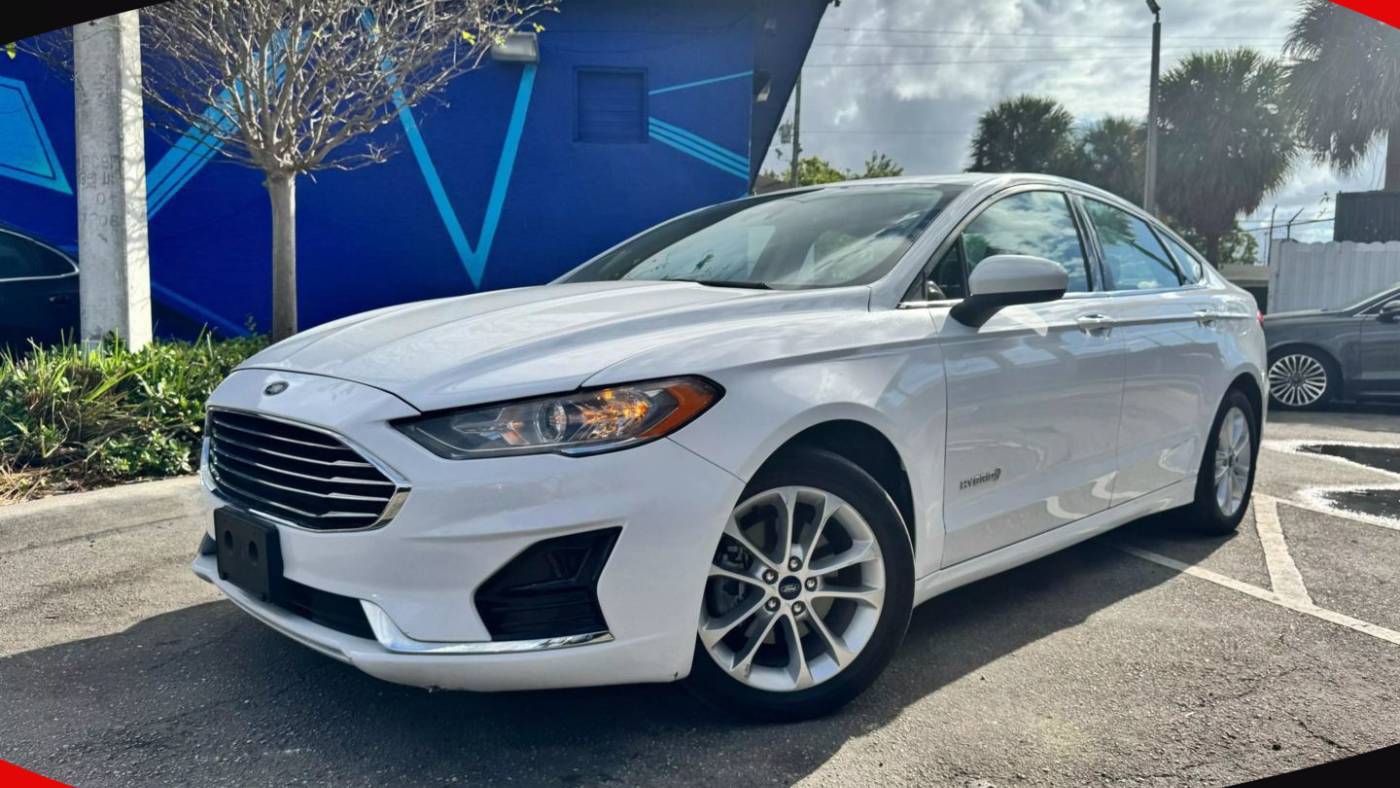 2019 Ford Fusion Hybrid SE — Sedan — 85,847 mi — Fort Lauderdale, FL