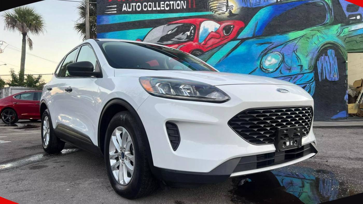 2020 Ford Escape S — SUV — 31,575 mi — Fort Lauderdale, FL