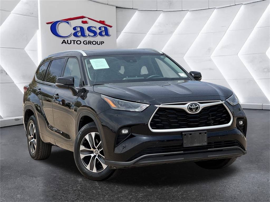 2022 Toyota Highlander XLE — SUV — 29,475 mi — Alamogordo, NM