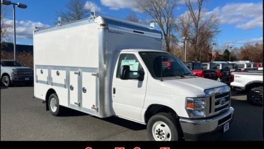 2024 Ford E-Series Cutaway Base — Chassis Cab Truck — 2,449 mi — Enfield, CT