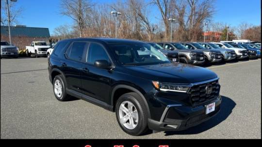 2023 Honda Pilot LX — SUV — 37,002 mi — Enfield, CT