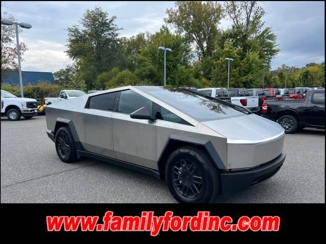 2024 Tesla Cybertruck Standard — Pickup Truck — 8,876 mi — Enfield, CT