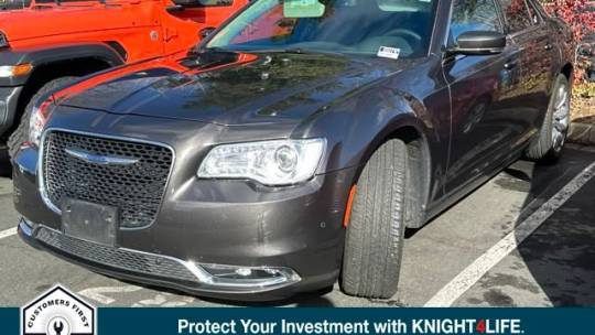 2017 Chrysler 300 Limited — Sedan — 13,858 mi — Elk Grove, CA