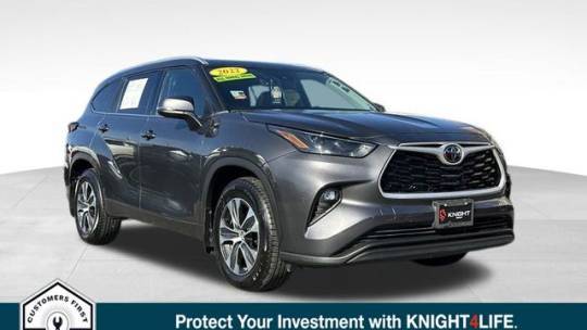 2022 Toyota Highlander XLE — SUV — 61,440 mi — Elk Grove, CA