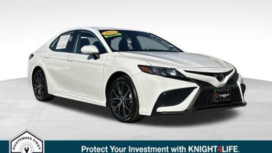 2022 Toyota Camry SE — Sedan — 58,551 mi — Elk Grove, CA