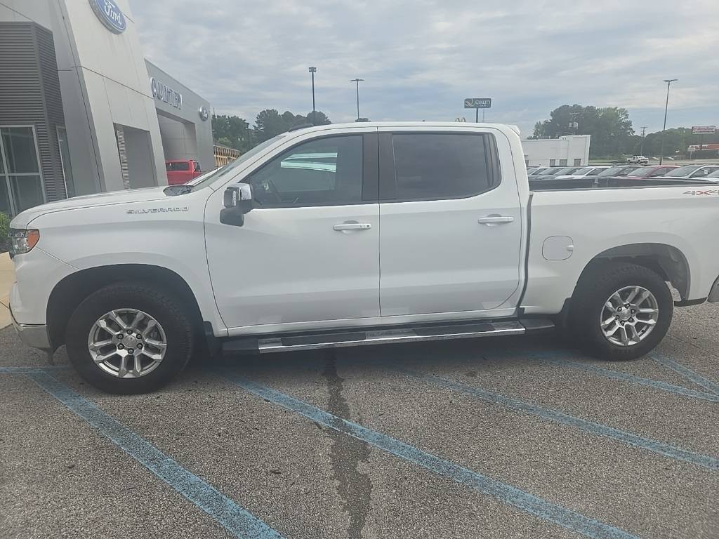 2023 Chevrolet Silverado 1500 LT — Pickup Truck — 24,275 mi — Arab, AL