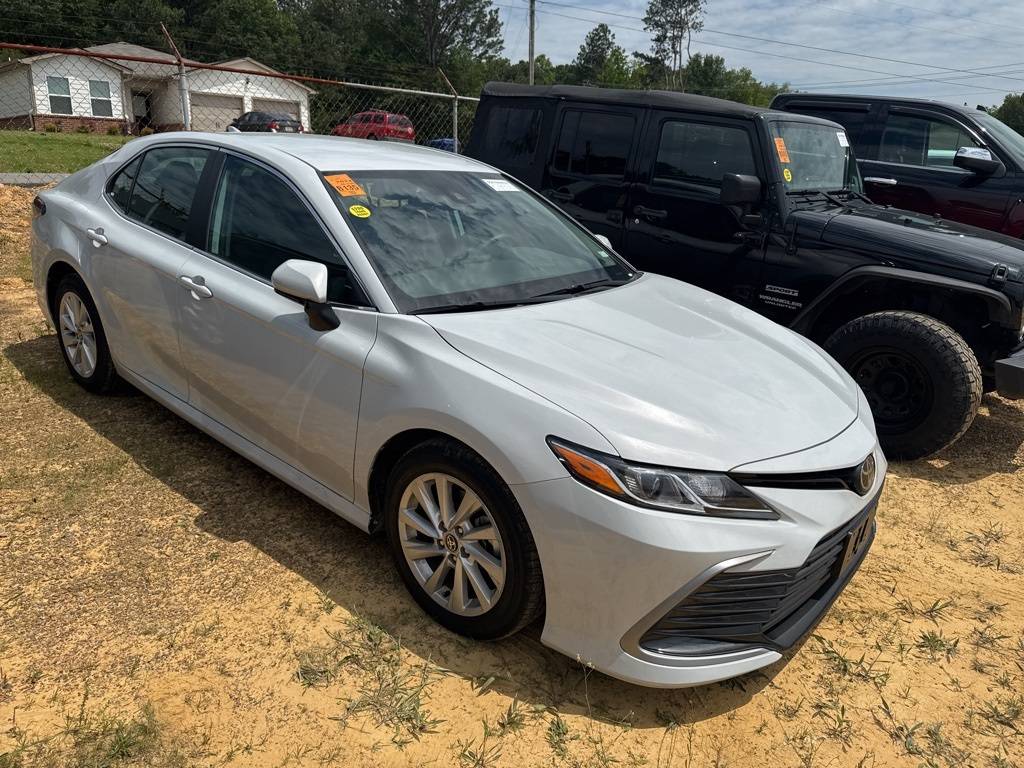 2024 Toyota Camry LE — Sedan — 16,539 mi — Arab, AL