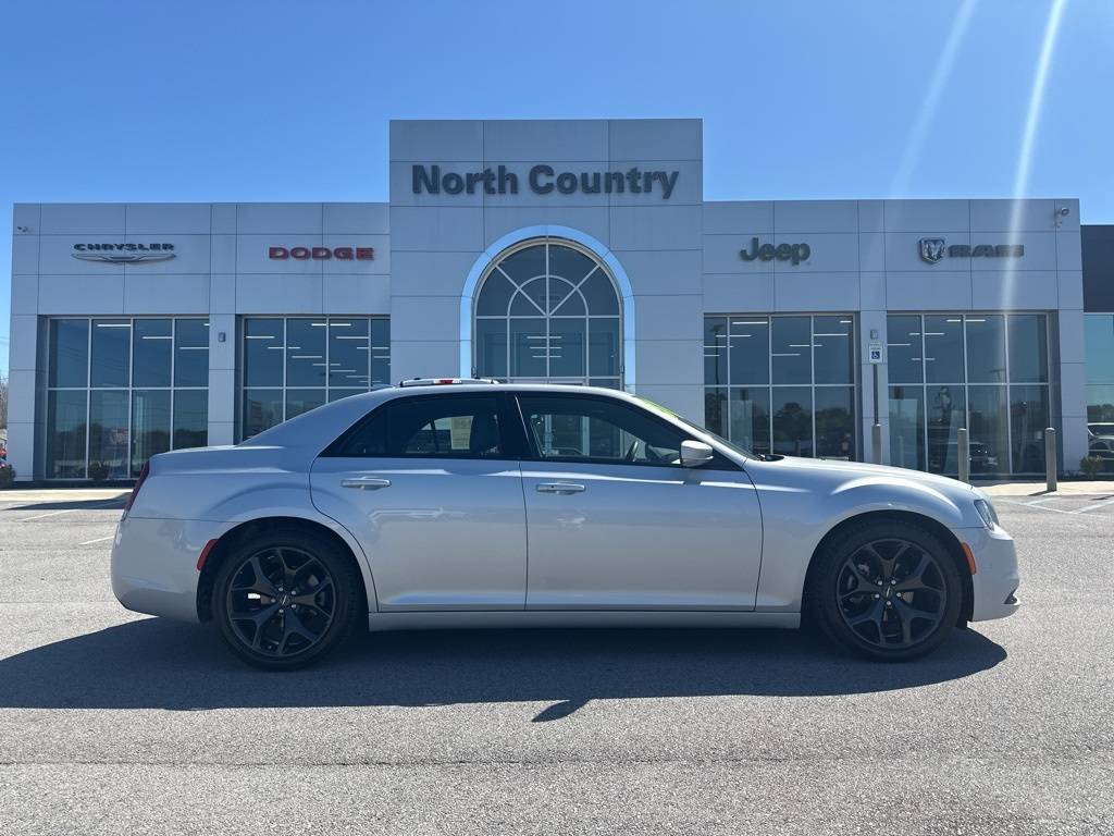 2022 Chrysler 300 S — Sedan — 33,601 mi — Arab, AL