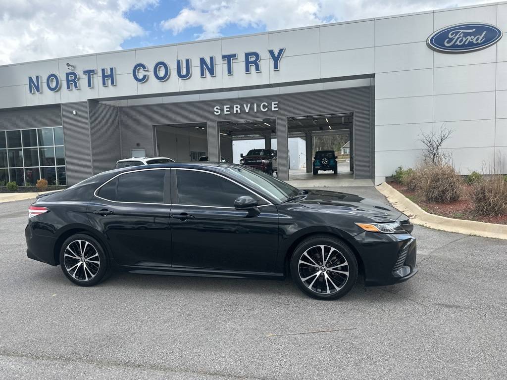 2020 Toyota Camry SE — Sedan — 107,450 mi — Arab, AL