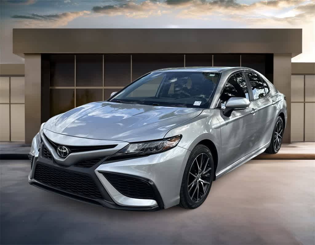 2022 Toyota Camry SE — Sedan — 39,729 mi — Miami, FL