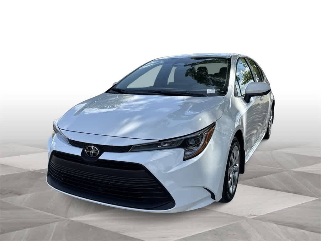2025 Toyota Corolla LE — Sedan — 767 mi — Miami, FL