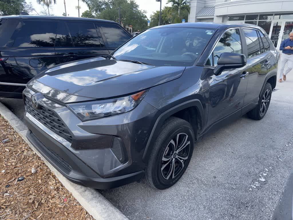 2022 Toyota RAV4 LE — SUV — 20,709 mi — Miami, FL