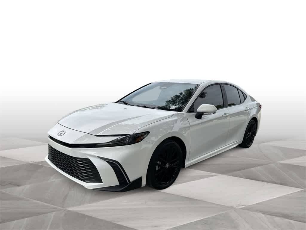 2025 Toyota Camry SE — Sedan — 9,840 mi — Miami, FL