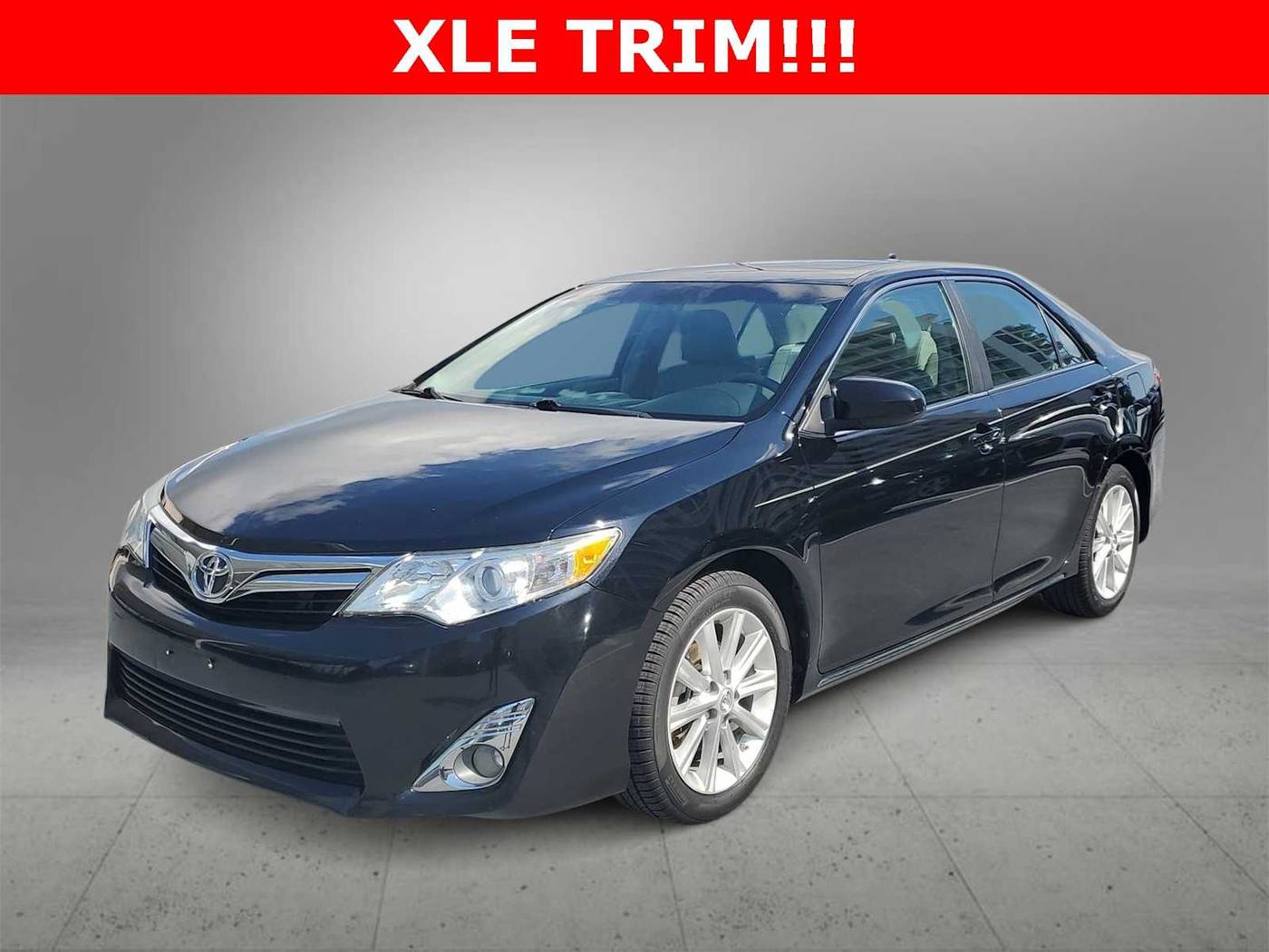 2014 Toyota Camry XLE V6 — Sedan — 76,539 mi — Fort Lauderdale, FL