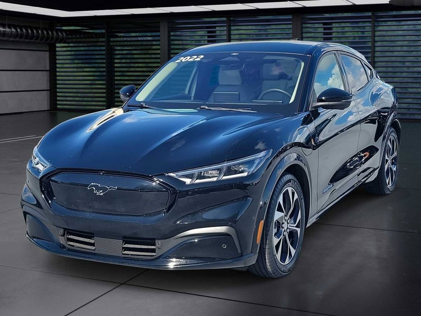 2022 Ford Mustang Mach-E Premium — SUV — 25,965 mi — Fort Lauderdale, FL