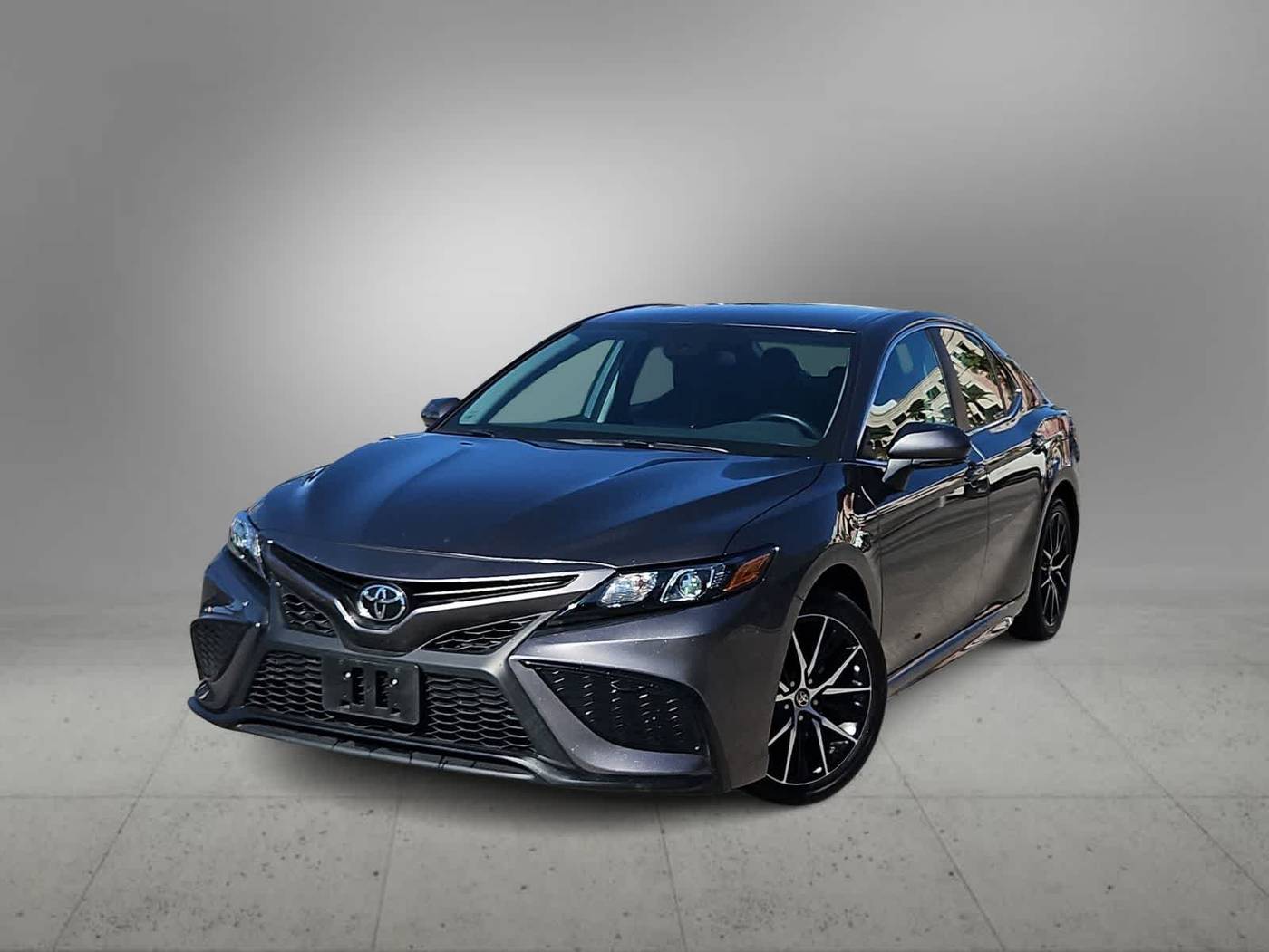 2024 Toyota Camry SE — Sedan — 28,683 mi — Las Vegas, NV