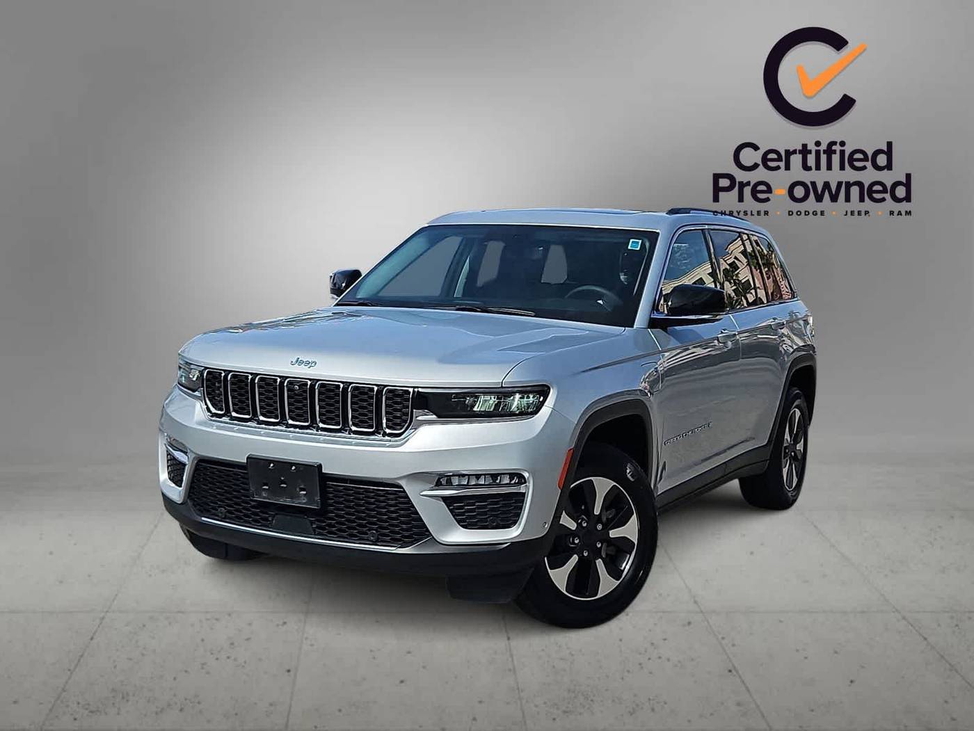 2022 Jeep Grand Cherokee 4xe — SUV — 45,950 mi — Las Vegas, NV
