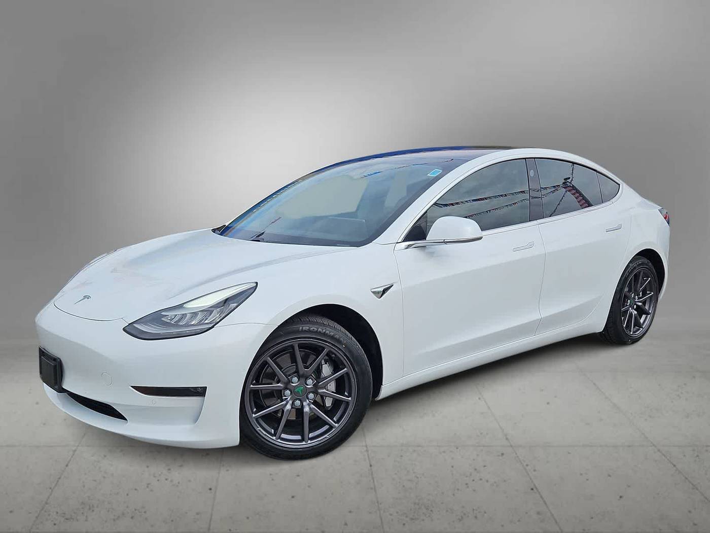 2018 Tesla Model 3 Long Range — Sedan — 16,113 mi — Las Vegas, NV