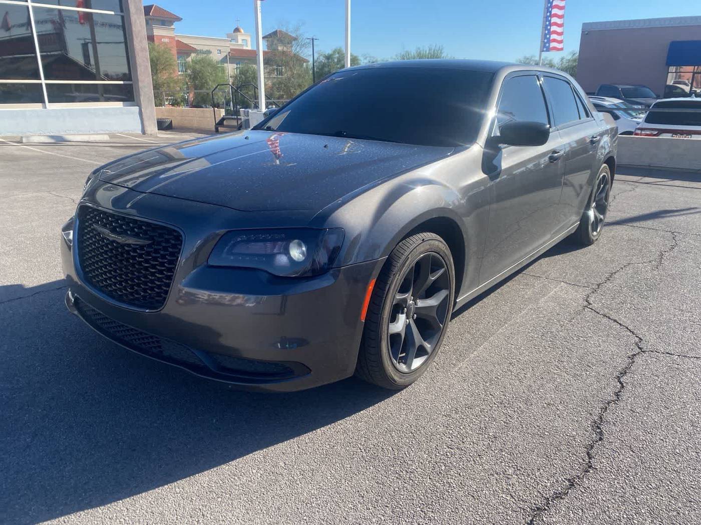 2020 Chrysler 300 Touring — Sedan — 64,245 mi — Las Vegas, NV
