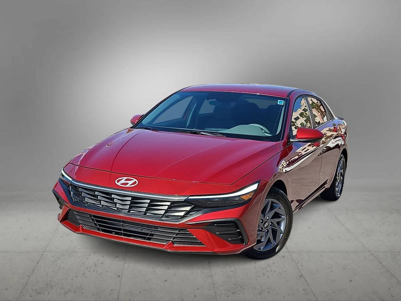 2024 Hyundai Elantra SEL — Sedan — 4,245 mi — Las Vegas, NV