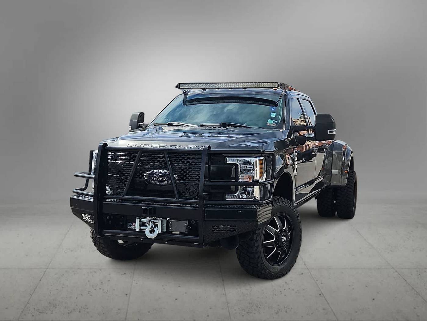 2019 Ford Super Duty F-350 Lariat — Pickup Truck — 33,011 mi — Las Vegas, NV