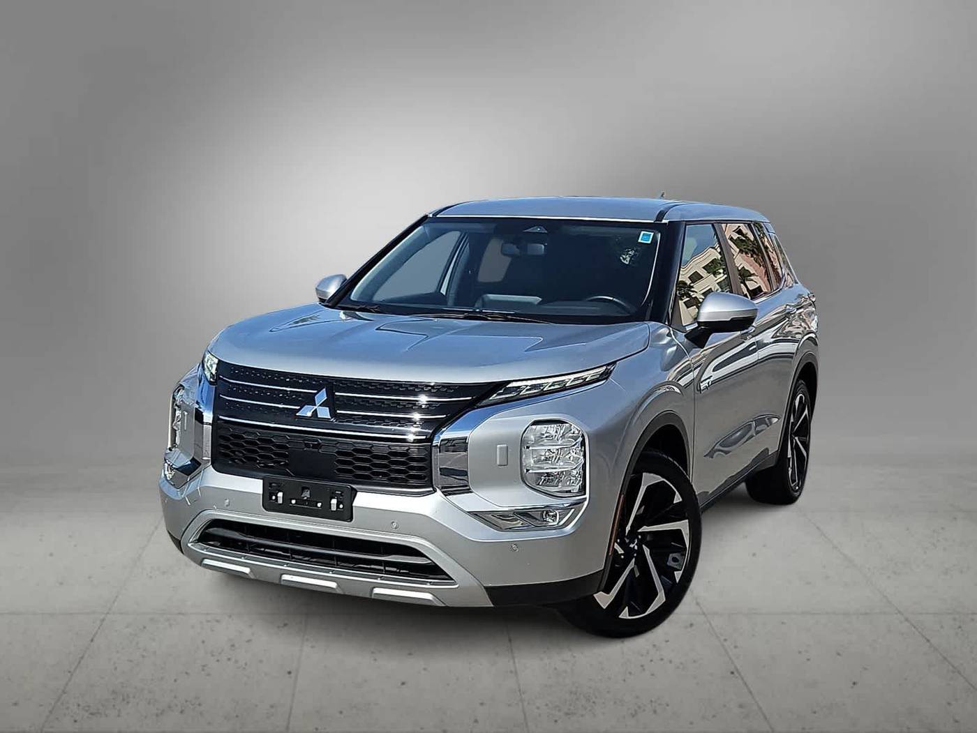 2023 Mitsubishi Outlander Plug-In Hybrid SE — SUV — 32,574 mi — Las Vegas, NV