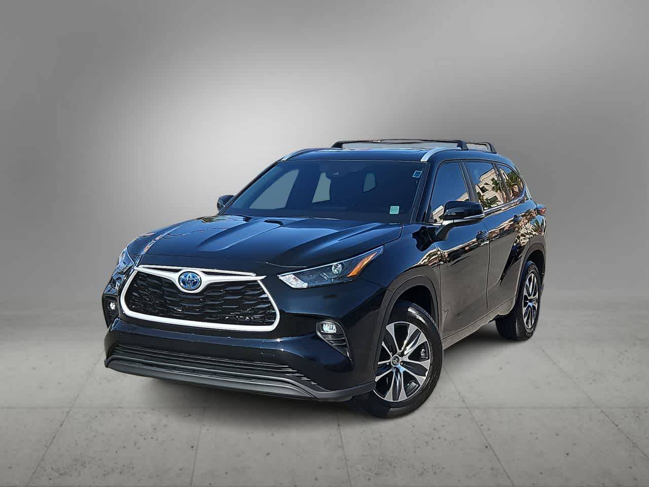 2024 Toyota Highlander Hybrid XLE — SUV — 29,395 mi — Las Vegas, NV