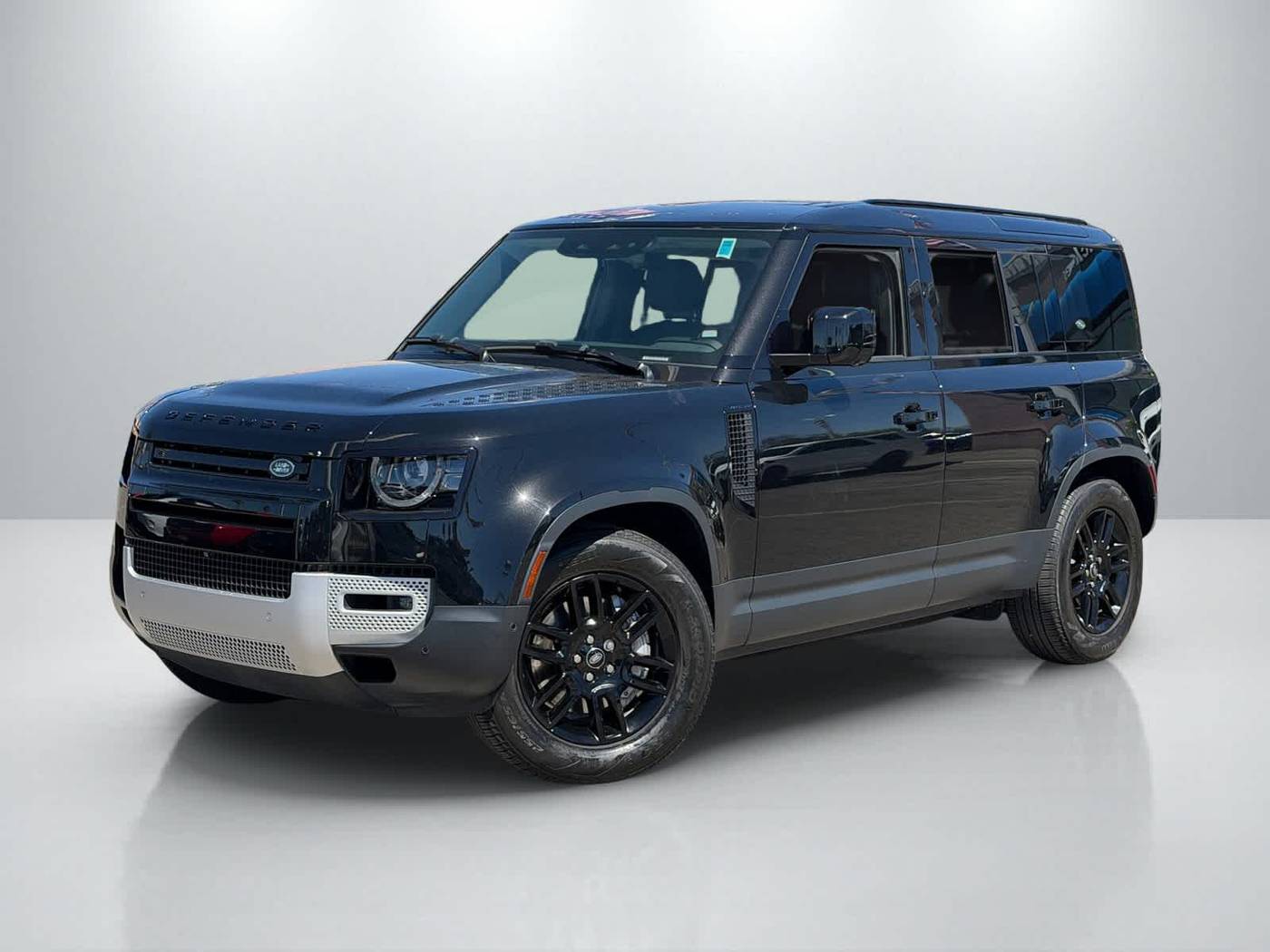 2024 Land Rover Defender S