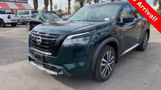2022 Nissan Pathfinder Platinum — SUV — 9,575 mi — Las Vegas, NV