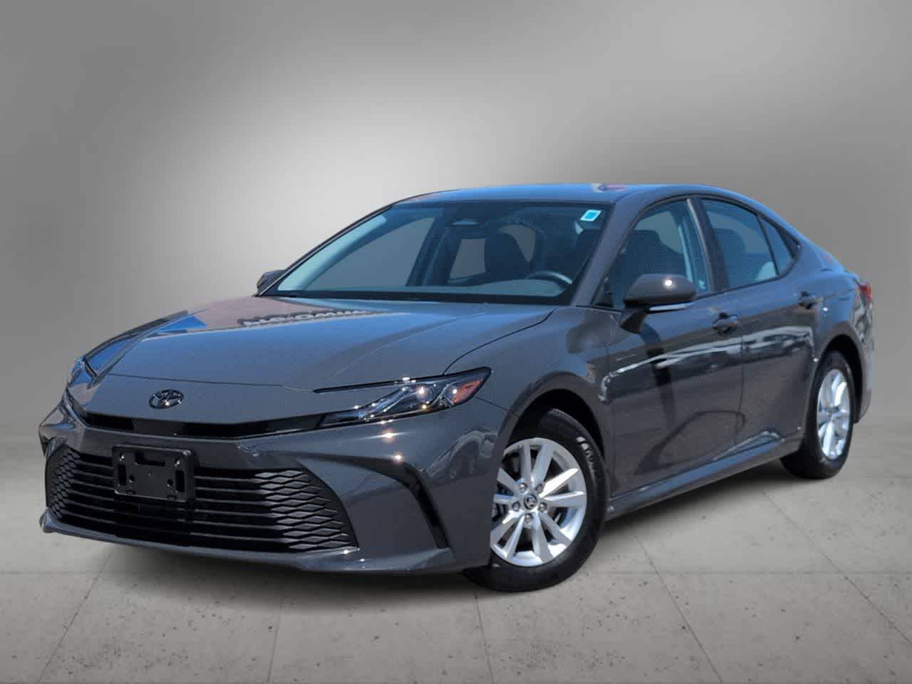 2025 Toyota Camry Hybrid LE — Sedan — 86 mi — Las Vegas, NV