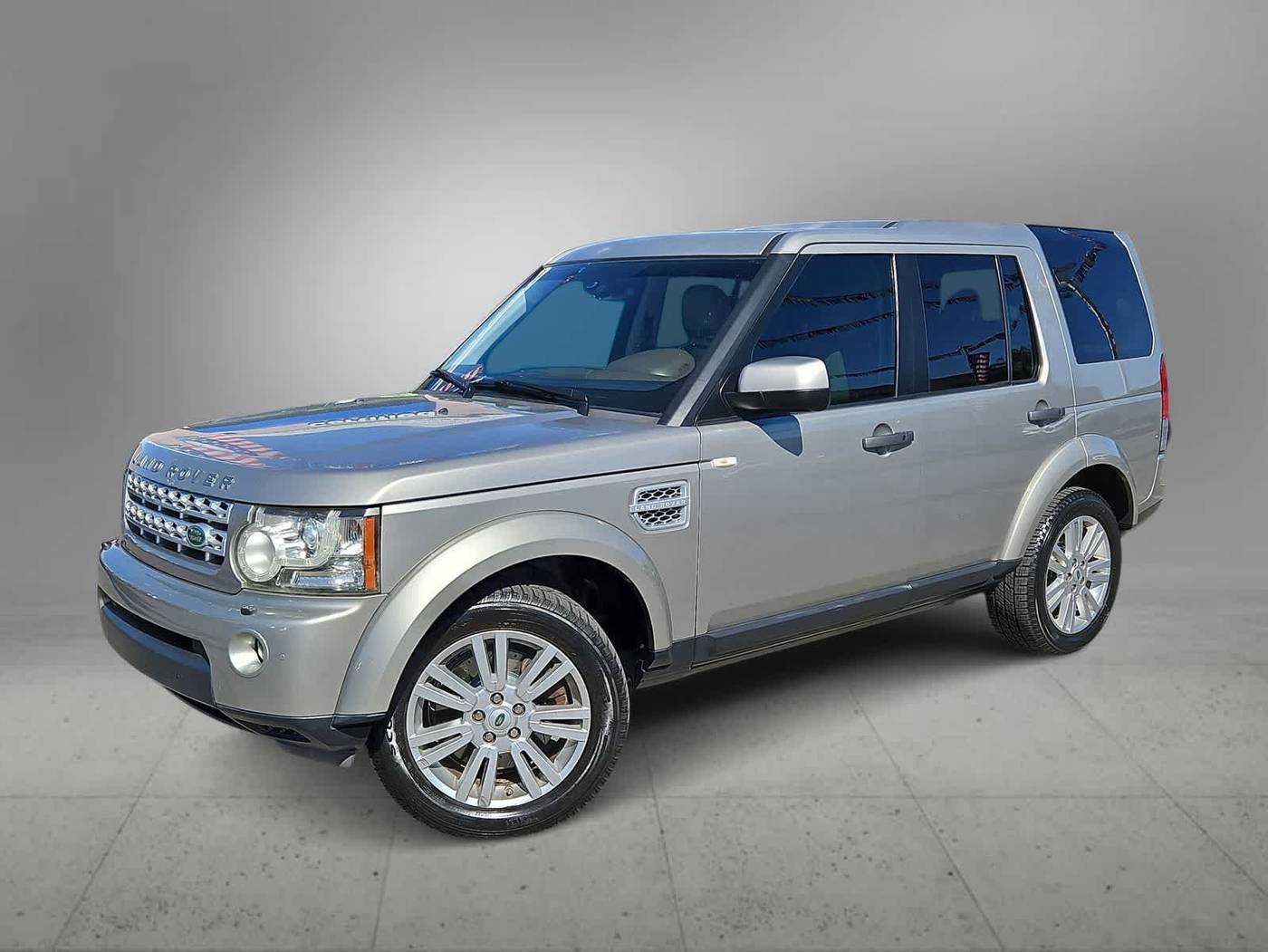 2011 Land Rover LR4 LUX