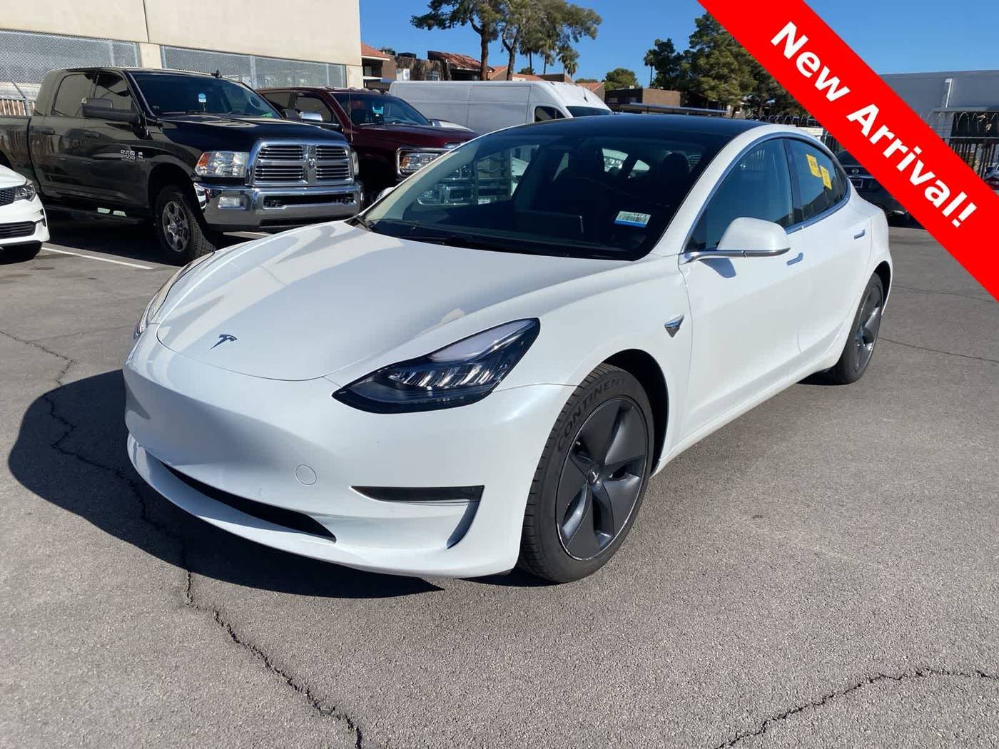 2019 Tesla Model 3 Long Range — Sedan — 32,179 mi — Las Vegas, NV