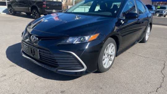 2024 Toyota Camry LE — Sedan — 11,033 mi — Las Vegas, NV